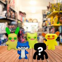 Kit com 5 Mini Bonecos Fuggler 6cm Amarelo, Azul, Verde e Verde Claro - 3