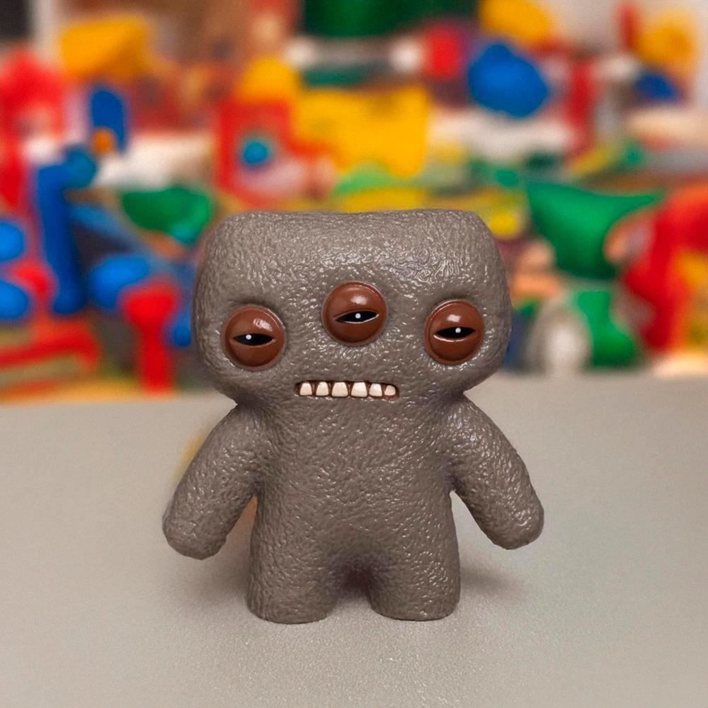 Mini Boneco Colecionável Fuggler 6cm - Annoyed Alien Marrom - 5