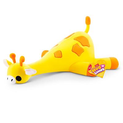 Pelúcia Hug-A-Lumps Média 1,5kg - Girafa Gigi