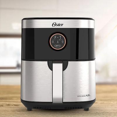 Fritadeira Oster OFRT660-127 Sem Óleo 2 em 1 4,8 Litros Inox Preta