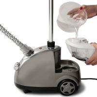 Passadeira a Vapor Suggar Profissional 1,5 Litros Prata 110V PV1501PR