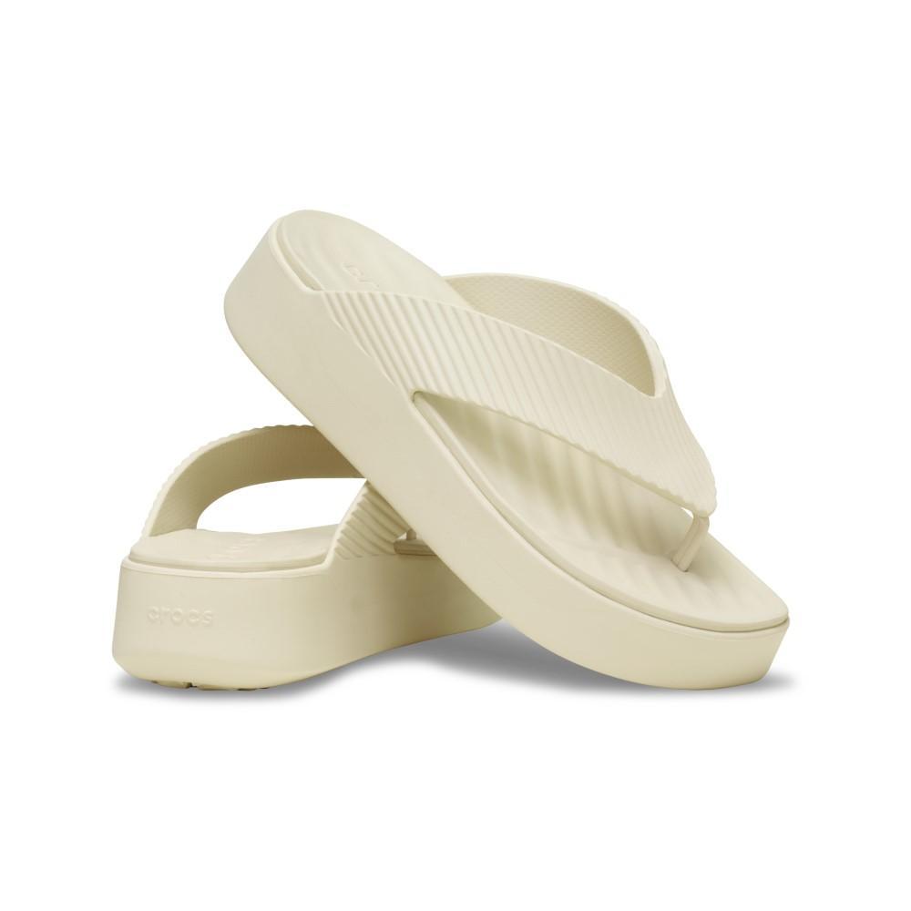 Sandália crocs getaway groove platform flip sandstone - 4