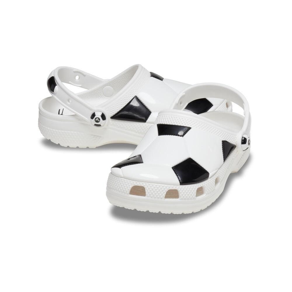 Sandália crocs classic bola futebol clog t white/black - 4