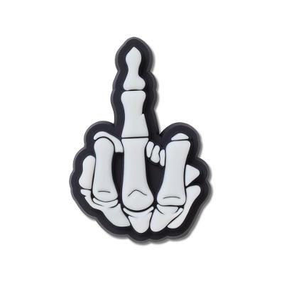 Jibbitz™ Dedo Médio Único