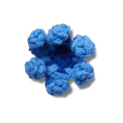 Jibbitz™ Flor de Crochê Azul Único
