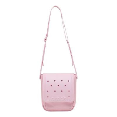 Bolsa Crocs Classic Crossbody Pink Milk