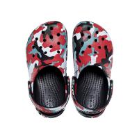 Sandália crocs classic camo clog kidst black/red