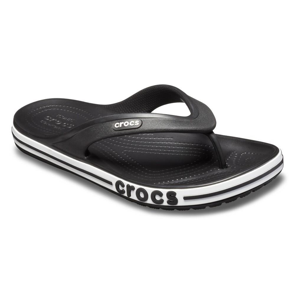 Chinelo crocs bayaband flip black/white - 2