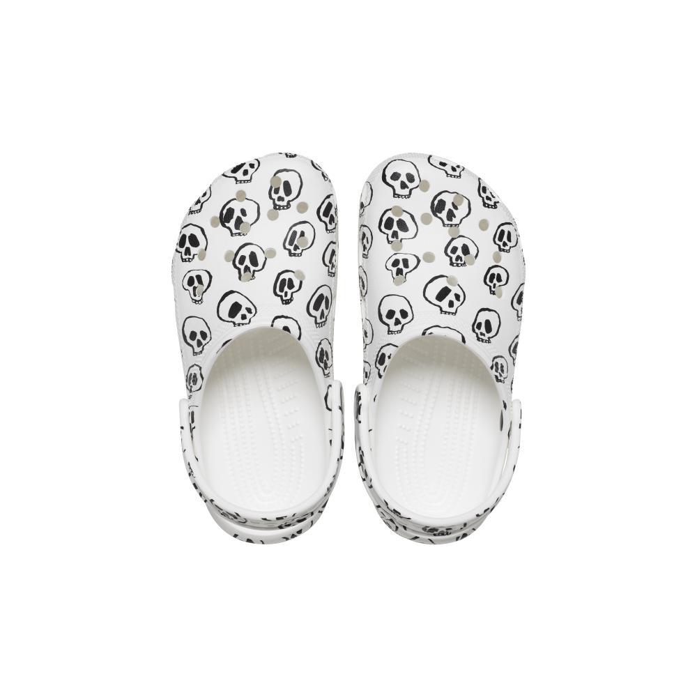 Sandália crocs classic skull print clog t white/black - 5