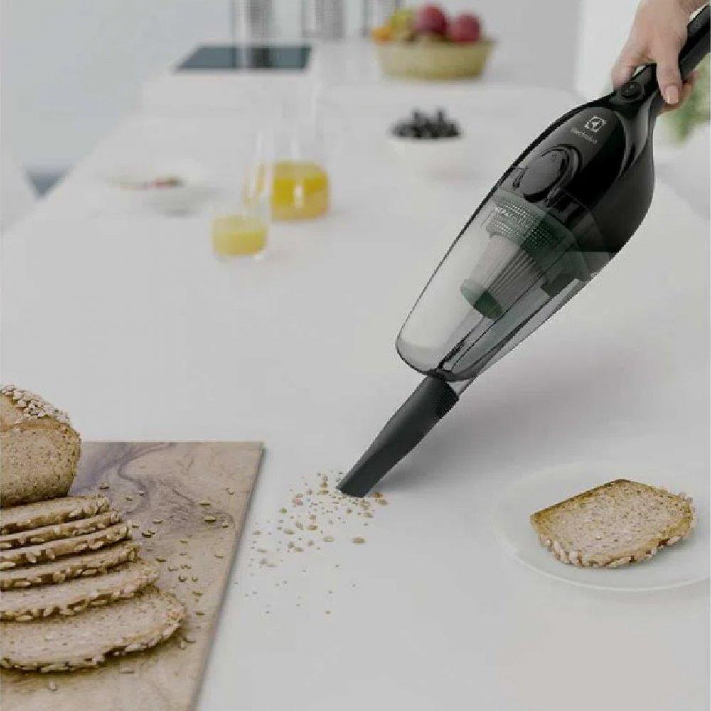 Aspirador Vertical 1000W 1,2L Electrolux STK12 - 2