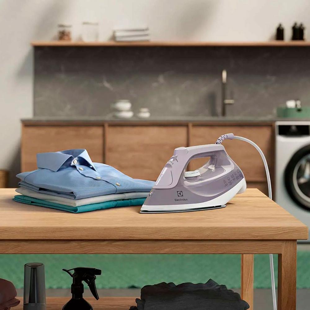 Ferro de Passar a Vapor e a Seco Electrolux Experience PowerVapour ESI50 - 4
