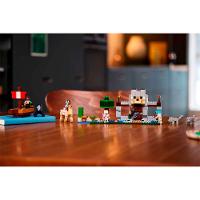 LEGO Minecraft A Viagem do Barco Pirata 166 Peças 21259 - 6