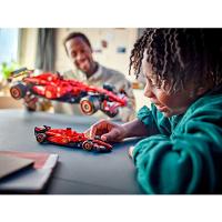 LEGO Carro Ferrari SF-24 F1 1361 peças 42207 - 3