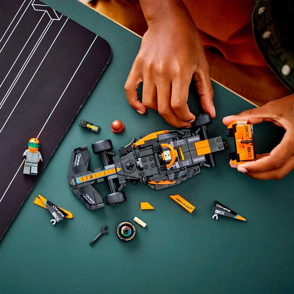 LEGO Speed Champions Formula 1 Team McLaren  245 peças - 3