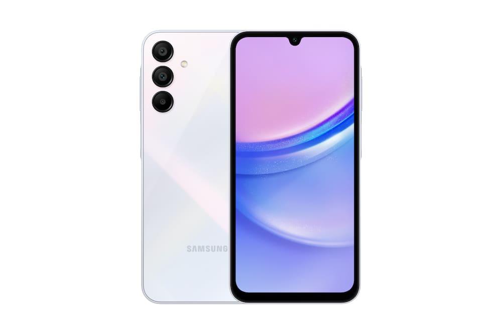 Smartphone Samsung Galaxy A15 4G Azul Claro 128GB, 4GB RAM, Processador Octa-Core, Câmera Tripla Traseira, Selfie de 13MP, Tela Infinita de 6.5" 90Hz - 1