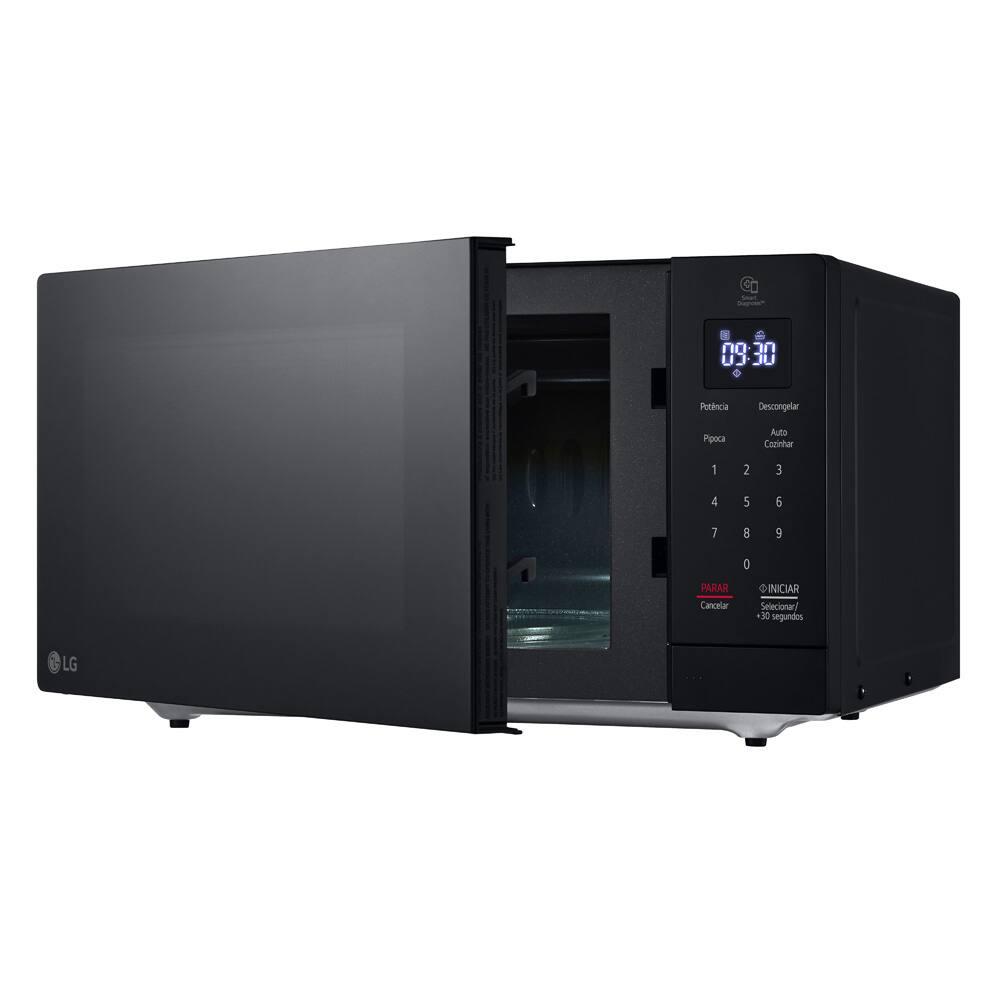 Forno de Micro-ondas LG NeoChef MS3033D com Função limpa fácil e Receitas Pré-programadas - 30 litros - 6