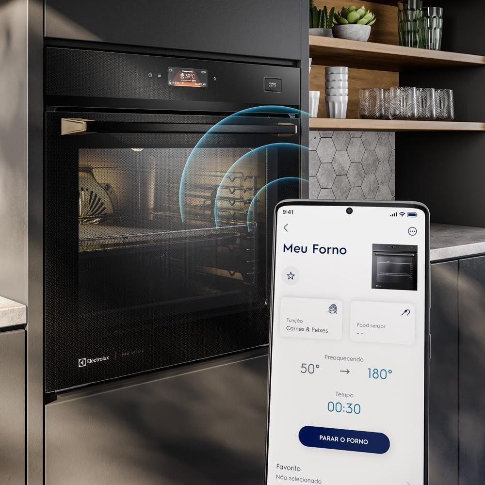 Forno de Embutir Elétrico Electrolux OE9XB Expert Pro Series com Tecnologia VaporCrisp e Conectividade 220V – 80L - 3