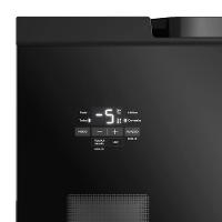 Cervejeira Home Bar Electrolux EB100 Frost Free 100L Porta de Vidro Preta - 6