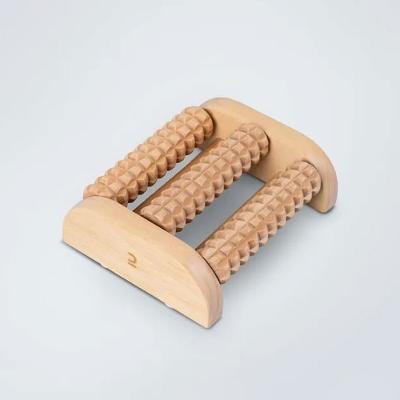 Massageador de Pés em Madeira Decathlon
