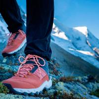 Bota Feminina Impermeável de Trilha MH500 MID - 9