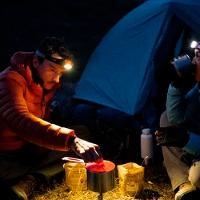 Lanterna Frontal Recarregável - HL900 USB V3 - 600 Lúmenes - 7