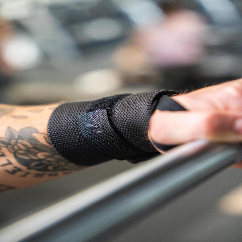 Proteções de Musculação Pulso Force Preta Domyos - 6