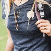 Camiseta Feminina de Trekking Travel 100 - 8