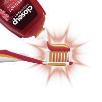 Creme Dental Em Gel Closeup Liquifresh Red Hot 100g - 9