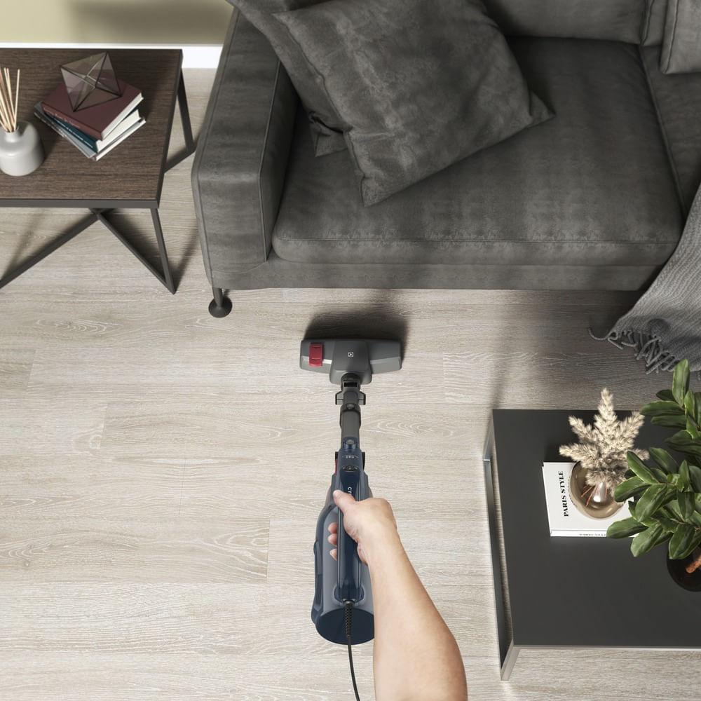 Aspirador de Pó Vertical com Fio Electrolux 1300W 3 em 1 Cyclone Power Filtro HEPA Preto (PTE10) - 4