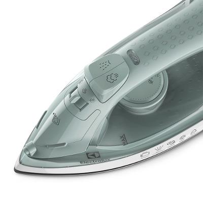 Ferro de passar Roupa a Vapor e a Seco Electrolux Efficient com Vapor Vertical (ESI11)
