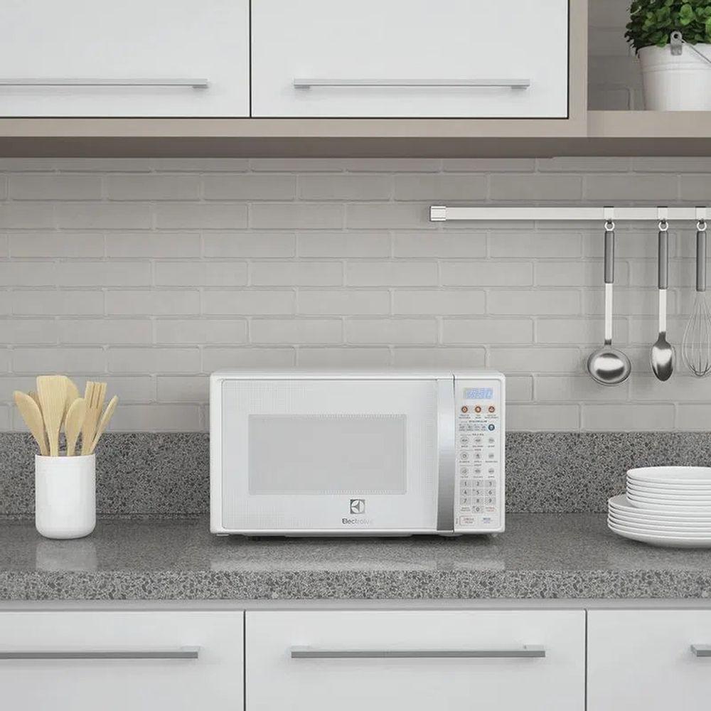 Micro-ondas Electrolux 20L Branco com Função Tira Odor e Descongelar (MTO30) - 5