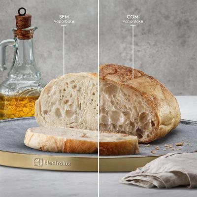 Forno de Embutir Electrolux Elétrico 80L Expert com VaporBake e Wi-fi Cinza (OE8EW)
