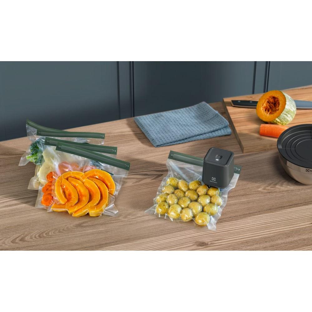 Sacos Herméticos Reutilizáveis Electrolux para Fechamento a Vácuo 10 Unidades - 4