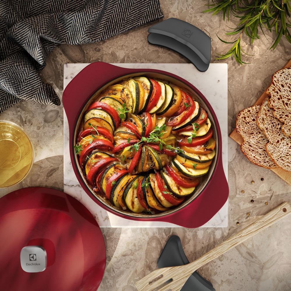 Jogo de Panelas Electrolux de Ferro Fundido Esmaltado Vermelha Expert com 2 Peças - 1