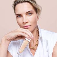 Base Líquida Lancôme Teint Idôle Ultra Wear Care & Glow - 1