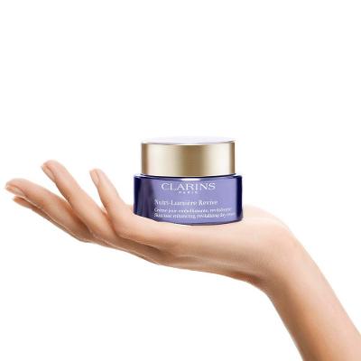 Creme Antissinais Clarins – Nutri-Lumiere Revive