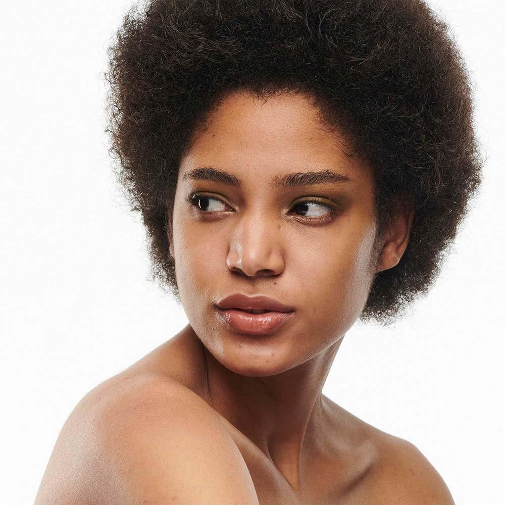 Base Líquida Hidratante Mac - Studio Radiance Serum Powered NC - 4