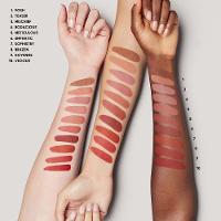 Batom Líquido Mac Locked Kiss - 8