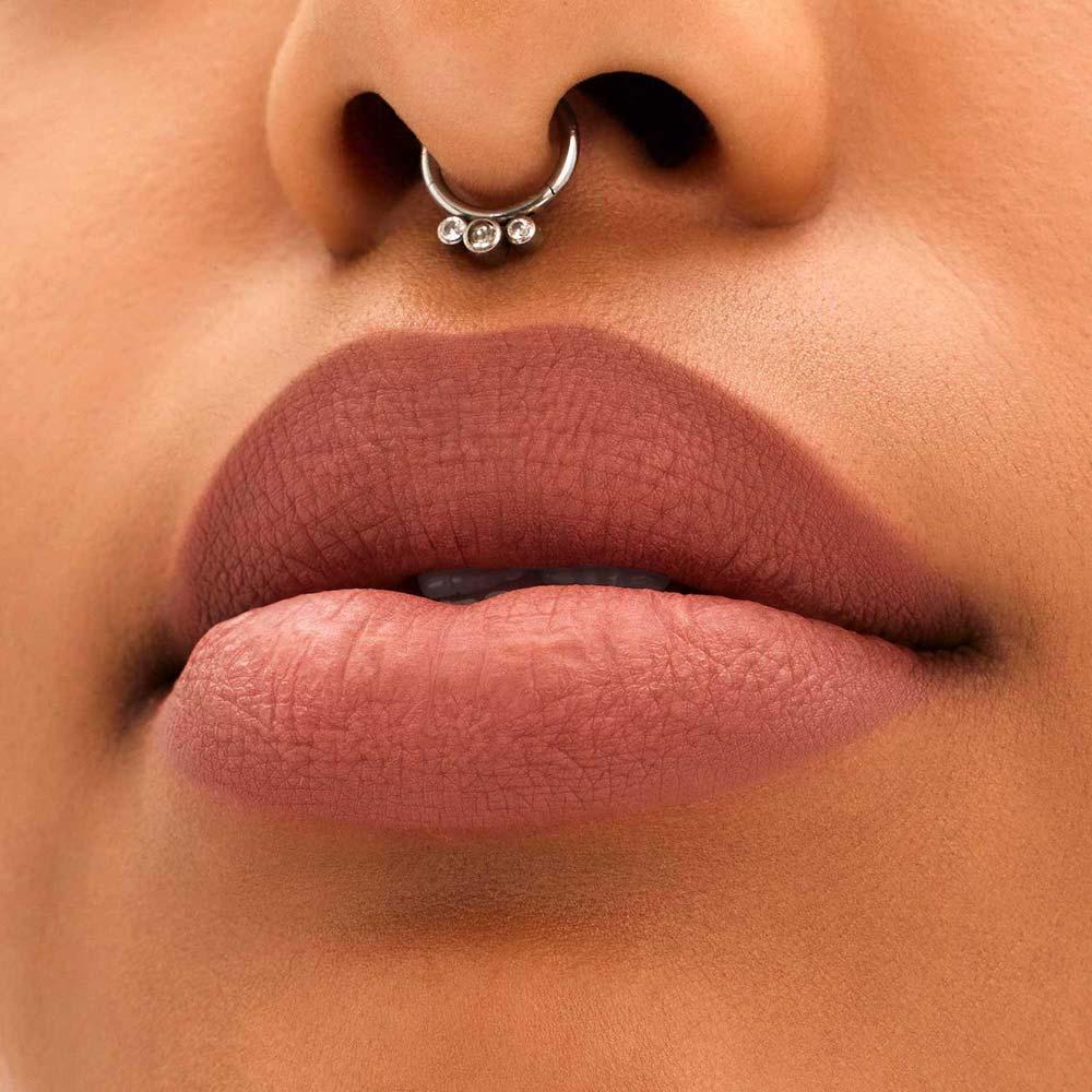 Batom Matte MAC Locked Kiss - 7