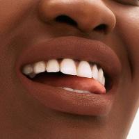 Batom Matte MAC Locked Kiss - 5