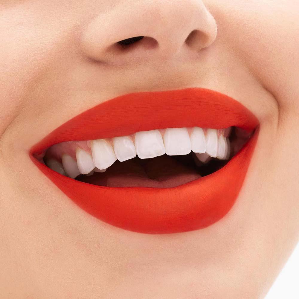 Batom Matte MAC Locked Kiss - 7