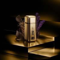 Perfume 212 VIP Black NYC MTV Carolina Herrera Eau de Parfum Masculino