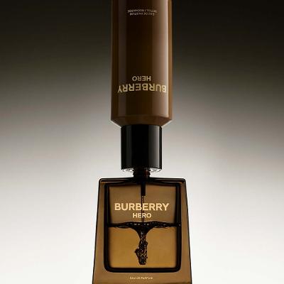 Burberry Hero Parfum Refil Perfume Masculino EDP