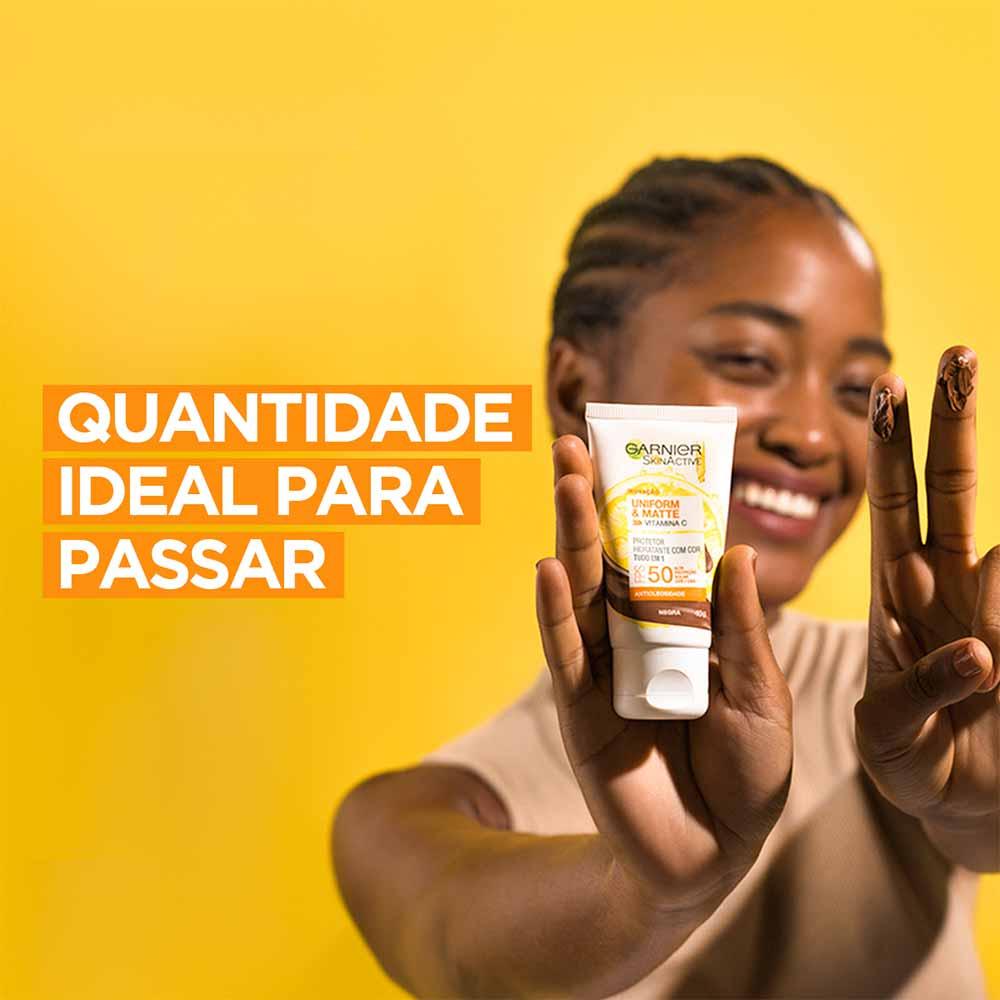 Protetor Solar Hidratante Facial com Vitamina C Garnier Skin FPS 50 - 8
