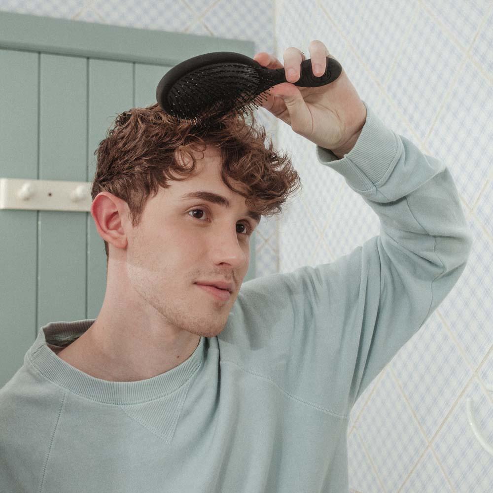 Escova de Cabelo WetBrush Cabo Emborrachado - 8