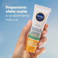 NIVEA SUN Protetor Solar UV Face Controle de Oleosidade FPS 60  50ml - 5