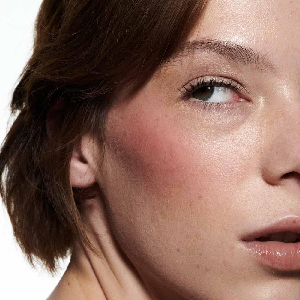 Blush Líquido MAC Strobe Dewy 4,3ml - 6