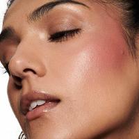 Blush Líquido MAC Strobe Dewy 4,3ml - 5