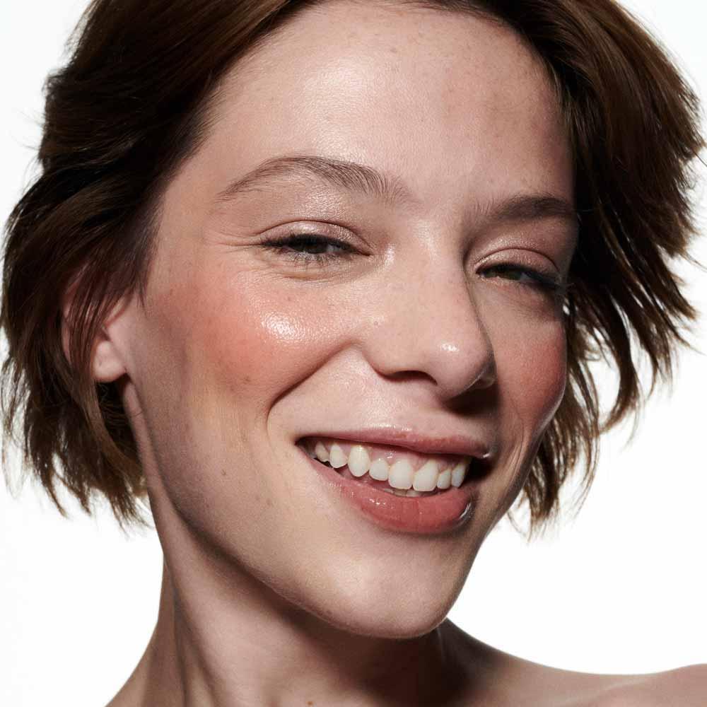 Blush Líquido MAC Strobe Dewy 4,3ml - 6