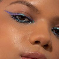 Lapiseira para Olhos Cromática Contém 1g 200mg